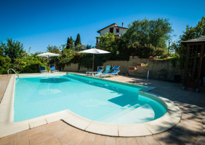 thaby-piscina